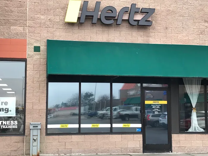 Hertz Car Rental - Saint Charles - East Main Street Picture 4