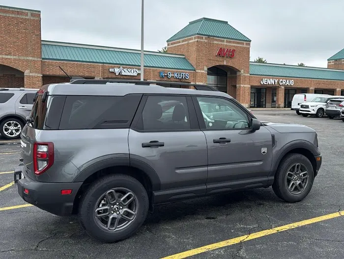 Avis Car Rental Picture 7