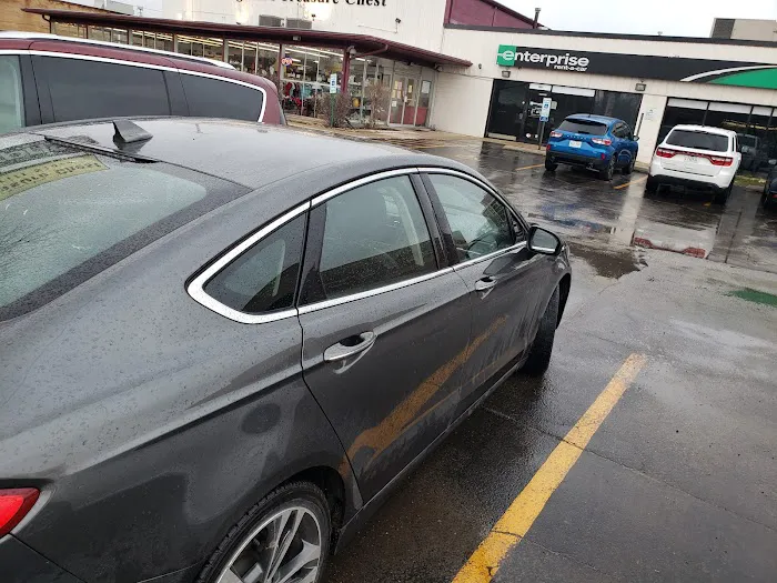 Enterprise Rent-A-Car Picture 3