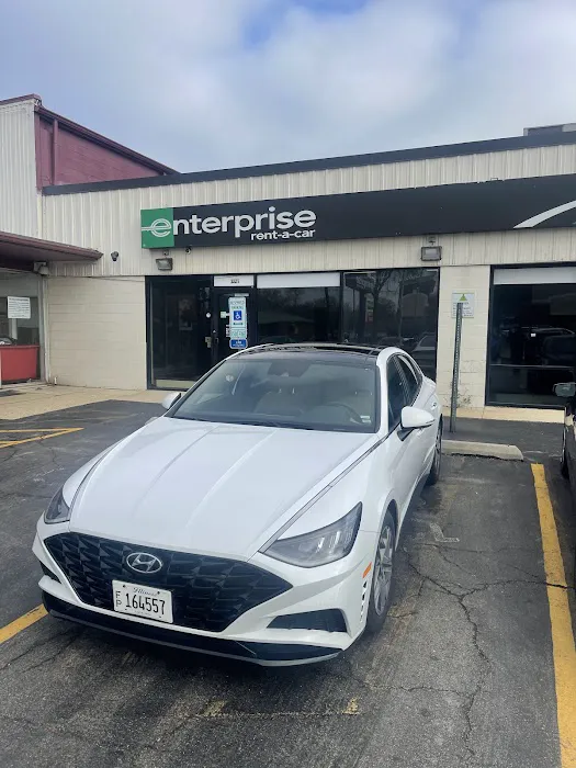 Enterprise Rent-A-Car Picture 1