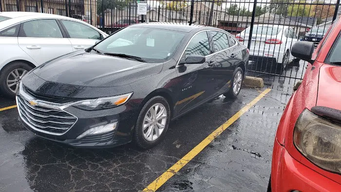 Enterprise Rent-A-Car Picture 2