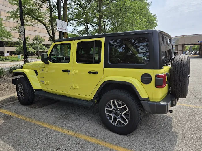 Routes Car Rental Picture 9