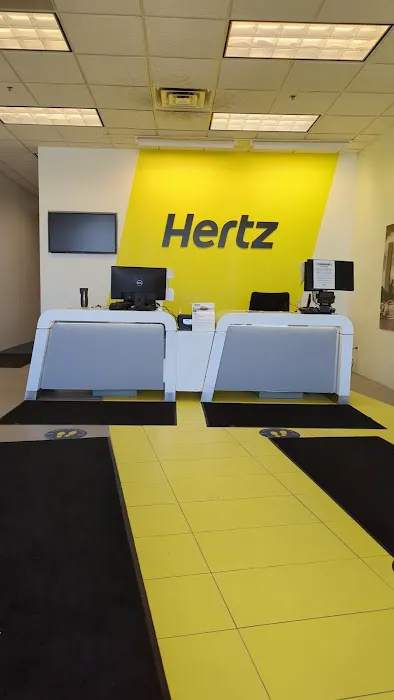 Hertz Car Rental - Hoffman Estates - W Golf Road Picture 1