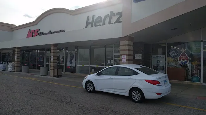 Hertz Car Rental - Hoffman Estates - W Golf Road Picture 9