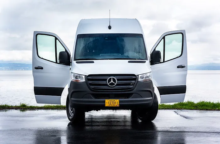 Bandago Van Rental Picture 1