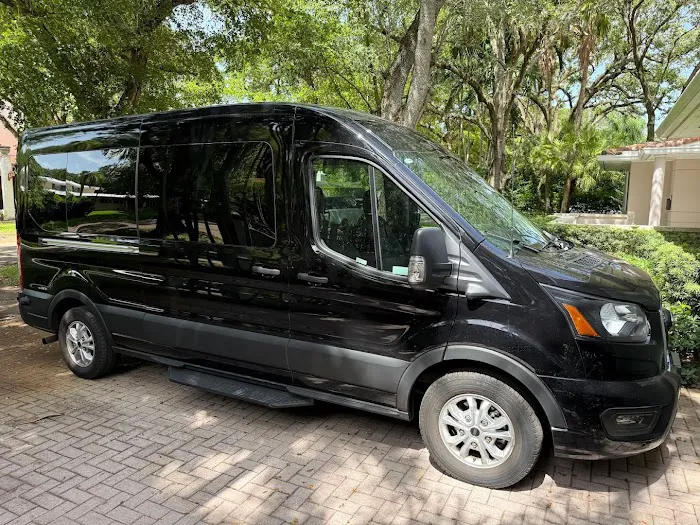 Bandago Van Rental Picture 7