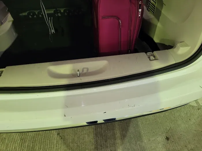Hertz Car Rental - Chicago - Chicago Midway International Airport (MDW) Picture 10