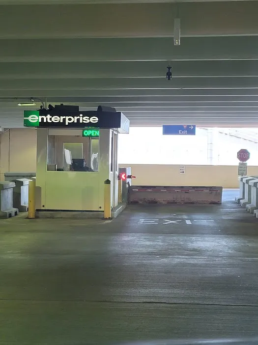 Enterprise Rent-A-Car Picture 5
