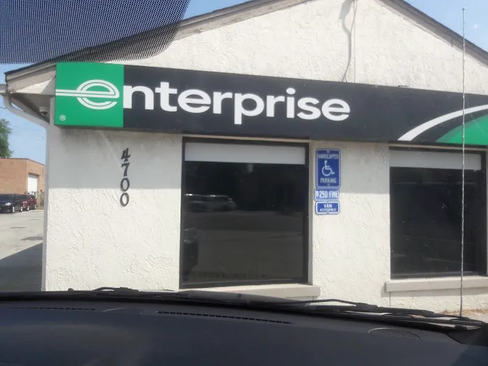 Enterprise Rent-A-Car Picture 7