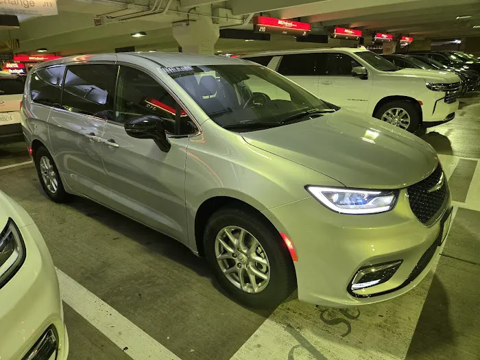 Budget Car Rental Picture 4