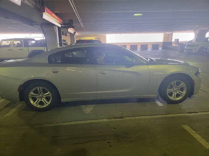 Avis Car Rental Picture 7