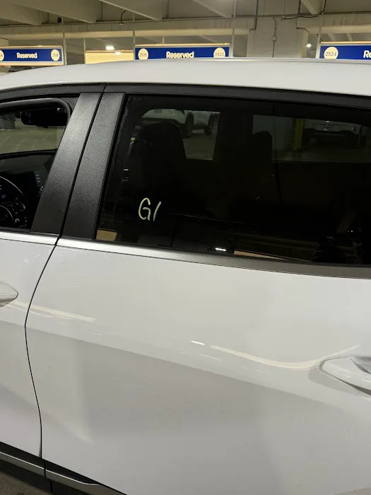 Thrifty Car Rental - Chicago - O'hare International Airport Picture 3