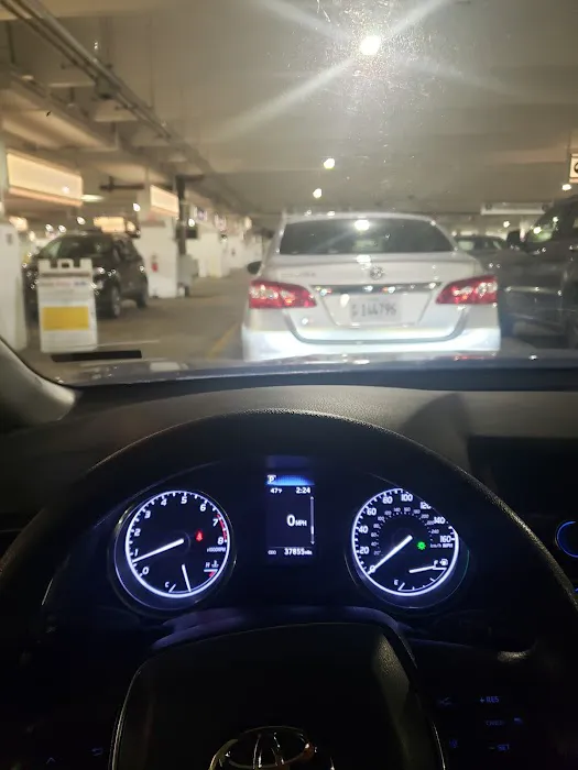 Thrifty Car Rental - Chicago - O'hare International Airport Picture 9