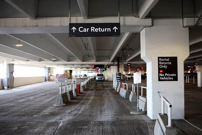 Budget Car Rental Picture 7