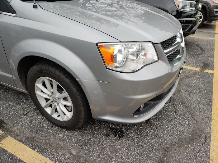 Enterprise Rent-A-Car Picture 2