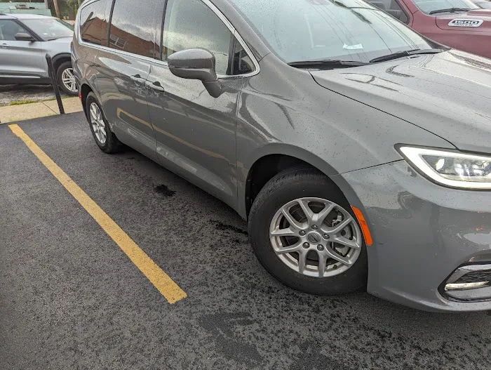 Enterprise Rent-A-Car Picture 2