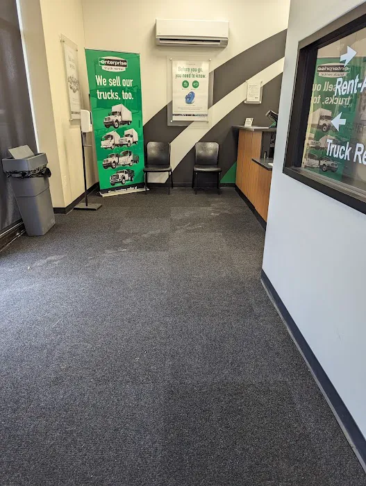 Enterprise Rent-A-Car Picture 1