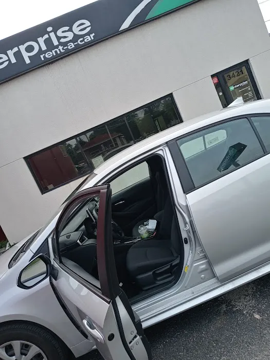 Enterprise Rent-A-Car Picture 1