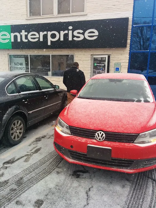 Enterprise Rent-A-Car Picture 4
