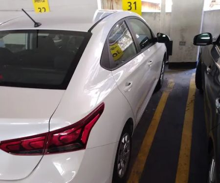 Hertz Car Rental - Chicago - West Washington Street