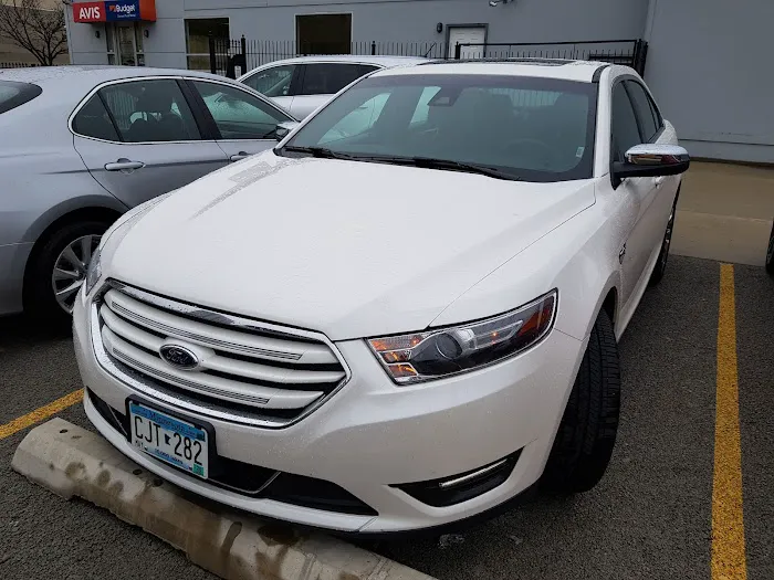 Avis Car Rental Picture 7