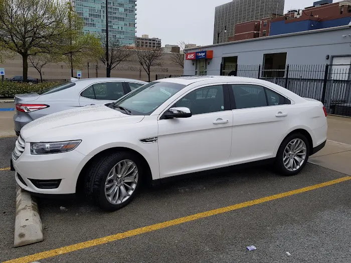 Avis Car Rental Picture 5