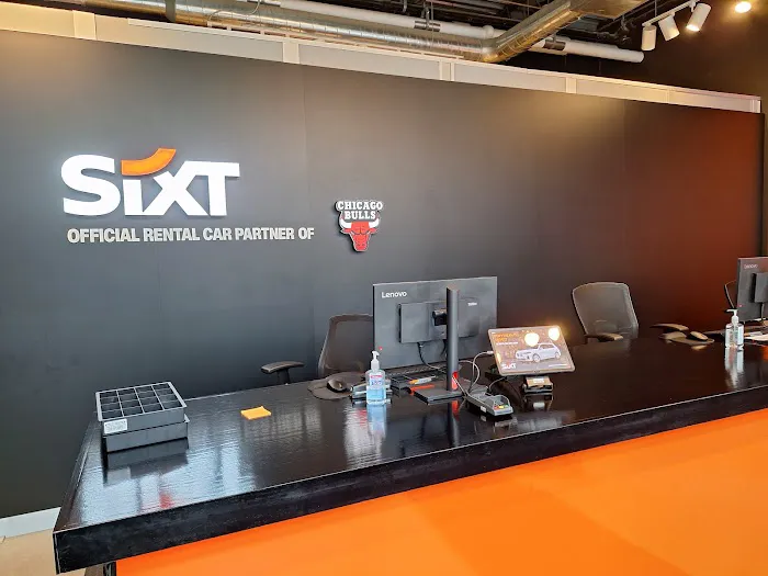 SIXT Rent A Car Chicago Lincoln Park Picture 6