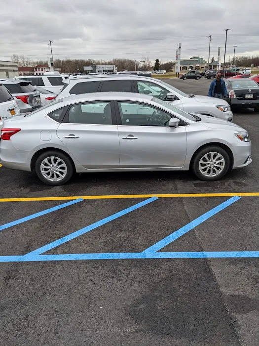 Avis Car Rental Picture 2