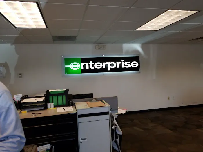 Enterprise Rent-A-Car Picture 4