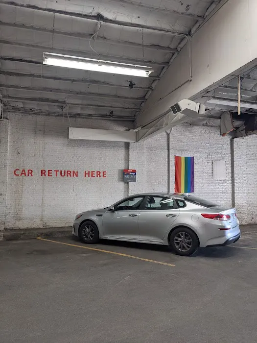Avis Car Rental Picture 9