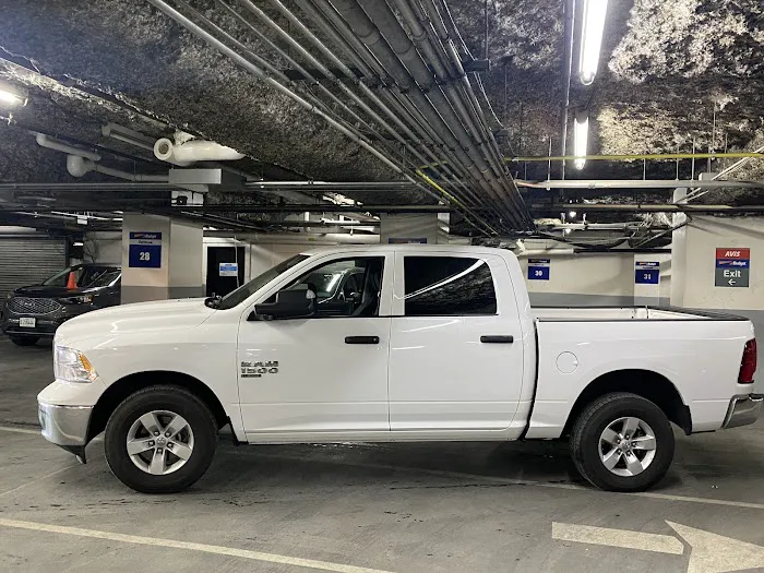 Budget Car Rental Picture 3