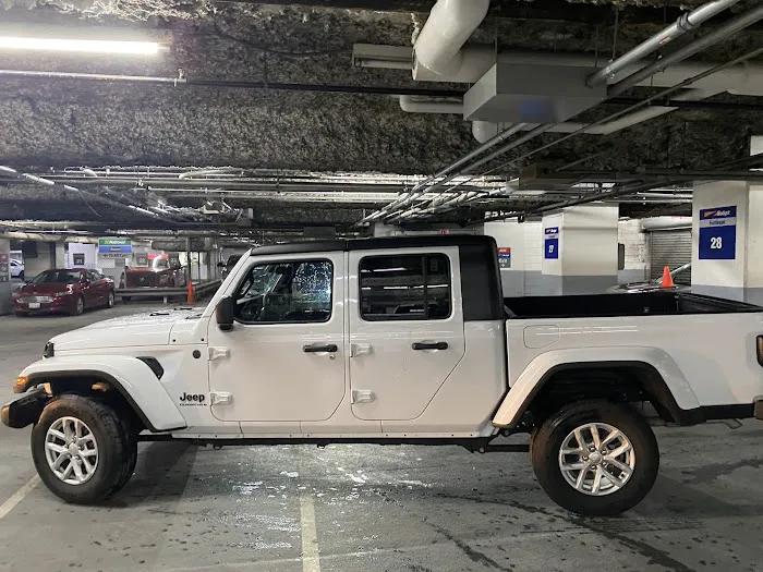 Budget Car Rental Picture 6