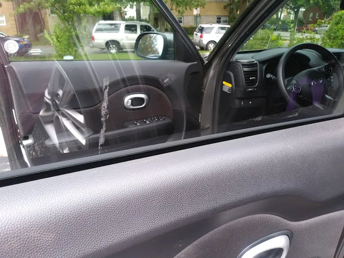 Avis Car Rental Picture 7