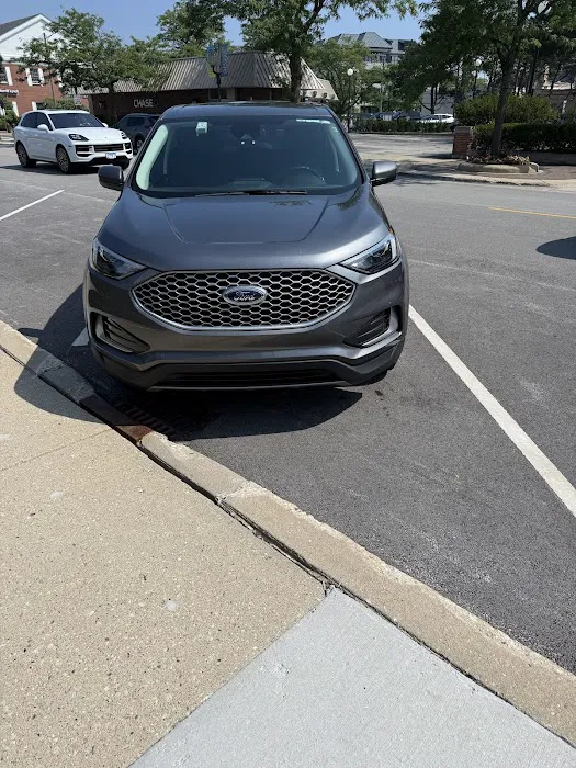 Budget Car Rental Picture 3