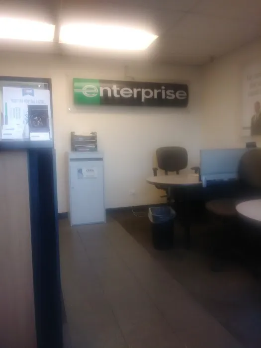 Enterprise Rent-A-Car Picture 3