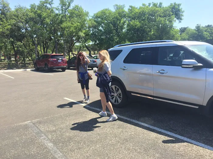 Enterprise Rent-A-Car Picture 4