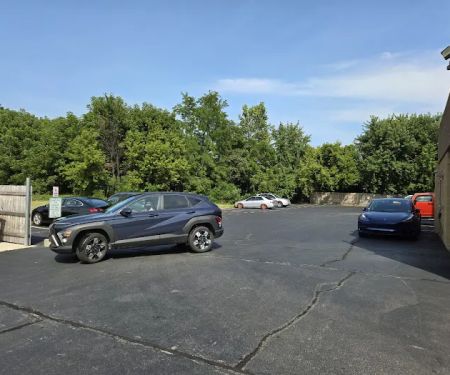 Hertz Car Rental - Kenosha - 75th Street