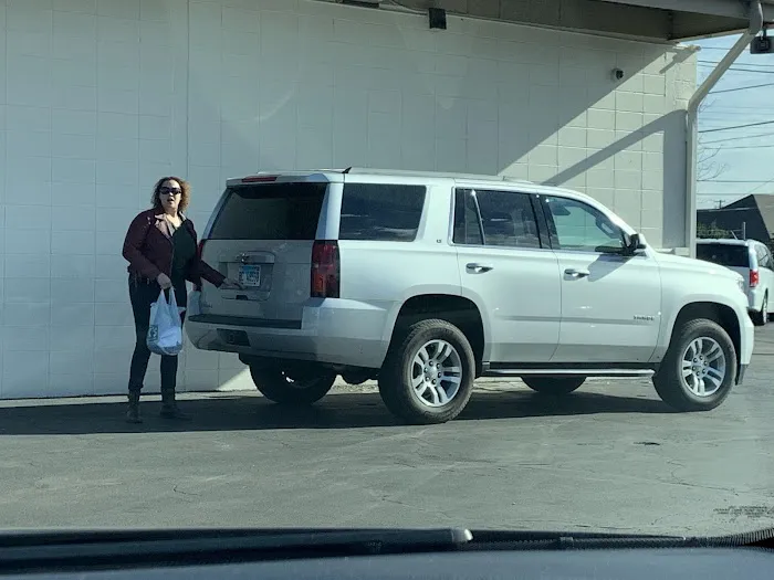 Enterprise Rent-A-Car Picture 2
