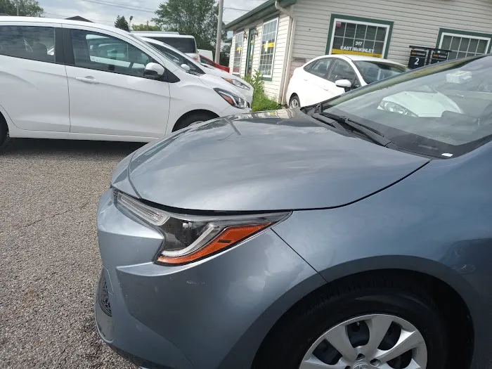 Hertz Car Rental - Mishawaka - East Mckinley Picture 10