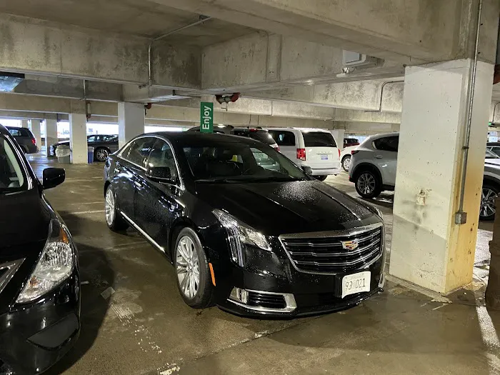 Enterprise Rent-A-Car Picture 2