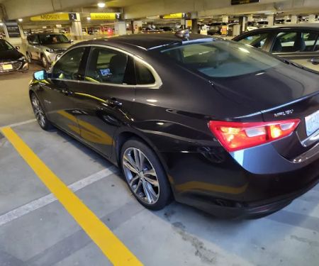 SIXT Rent A Car Milwaukee Airport