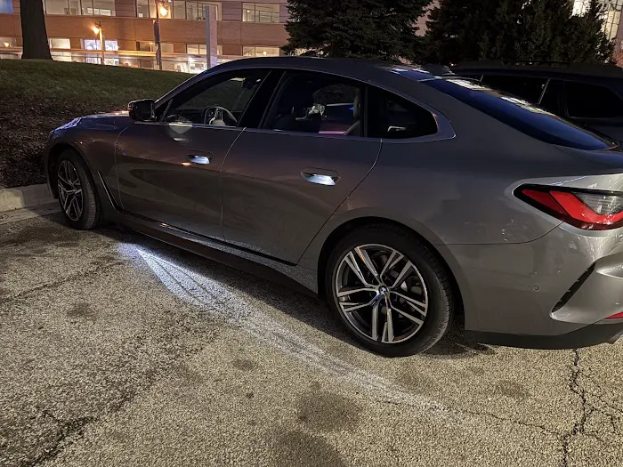 SIXT Rent A Car Milwaukee Airport Picture 5