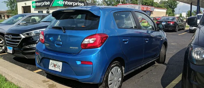 Enterprise Rent-A-Car Picture 4