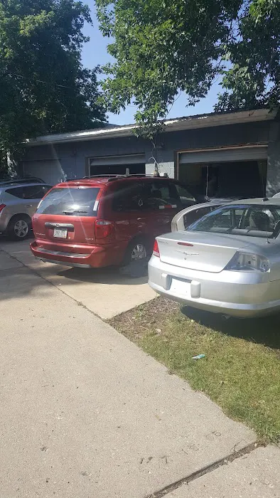 AA Auto Rental Inc Picture 2