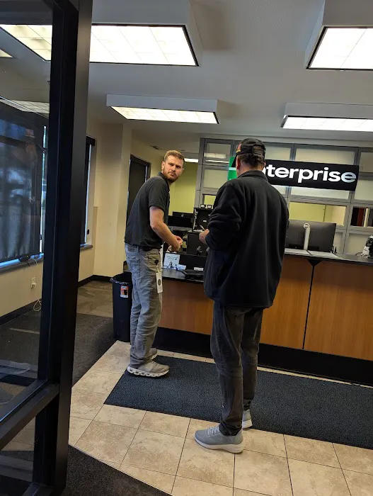 Enterprise Rent-A-Car Picture 3