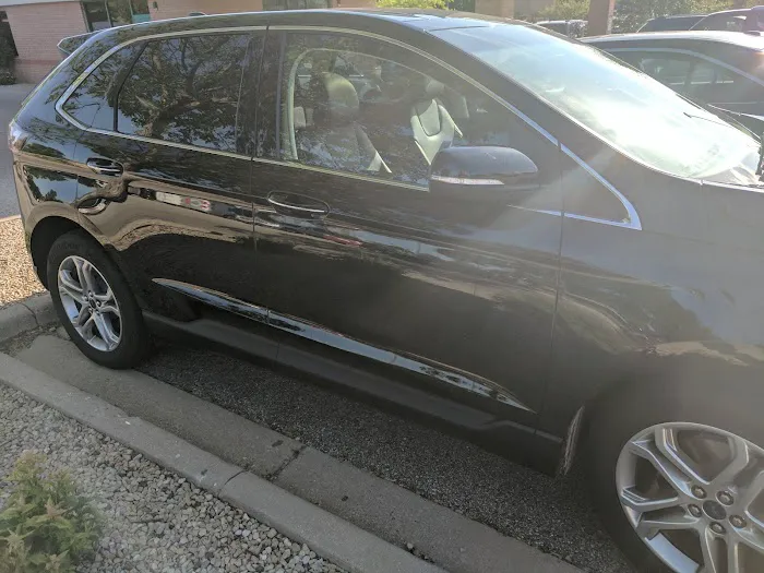Enterprise Rent-A-Car Picture 9