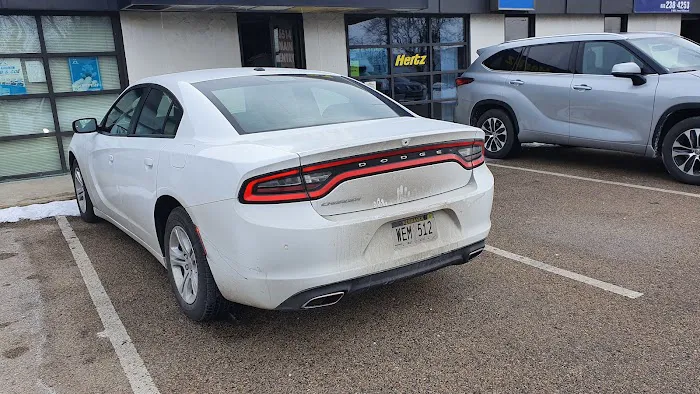 Hertz Car Rental - Madison - Odana Road Picture 6