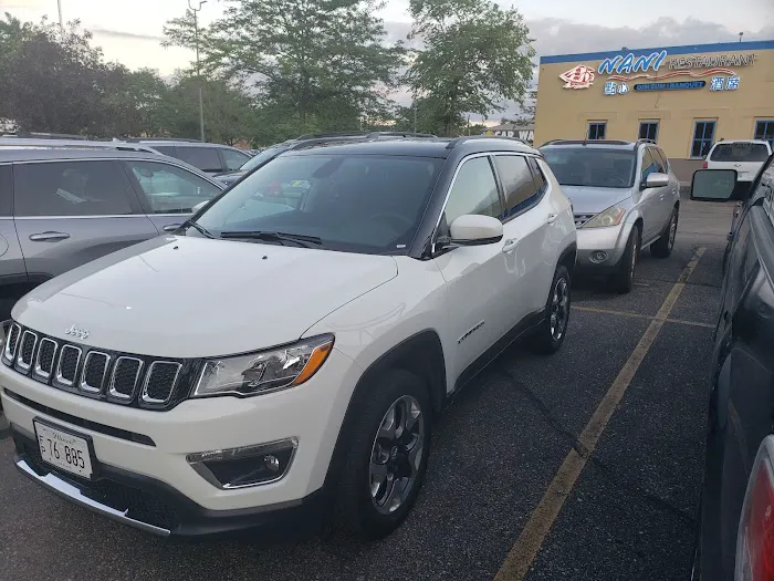 Hertz Car Rental - Madison - Dane County Regional Airport (MSN) Picture 10