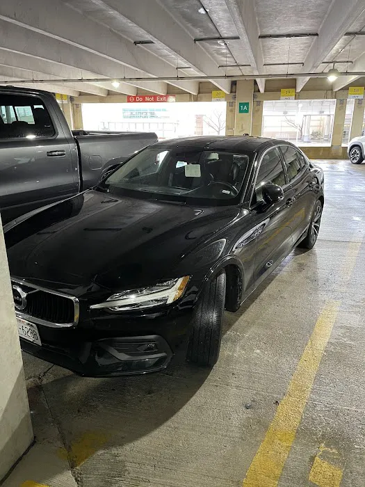 Enterprise Rent-A-Car Picture 7