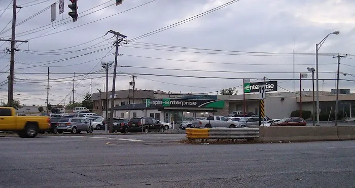 Enterprise Rent-A-Car Picture 7